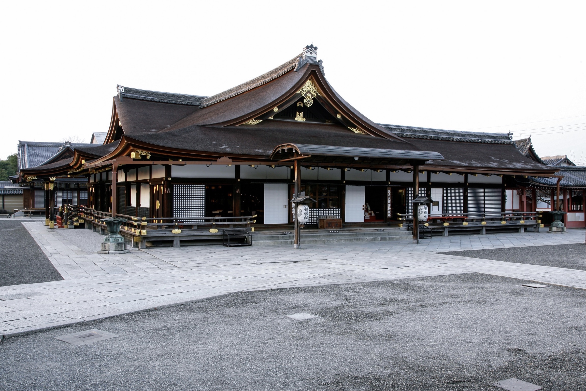 御影堂〈大師堂〉｜境内のご案内｜東寺 – 世界遺産 真言宗総本山 教王 